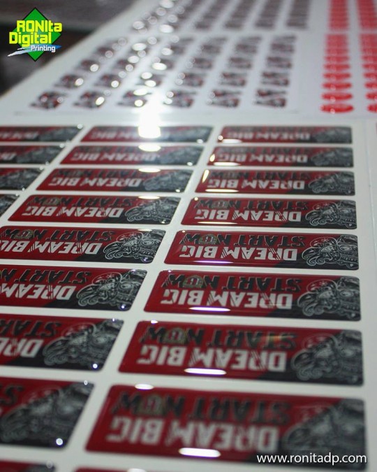  Stiker  Resin